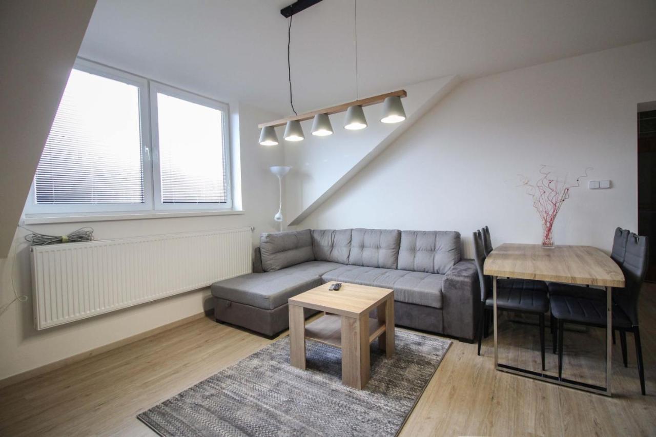 Apartman Pod Hrebienkom Veľký Slavkov Esterno foto