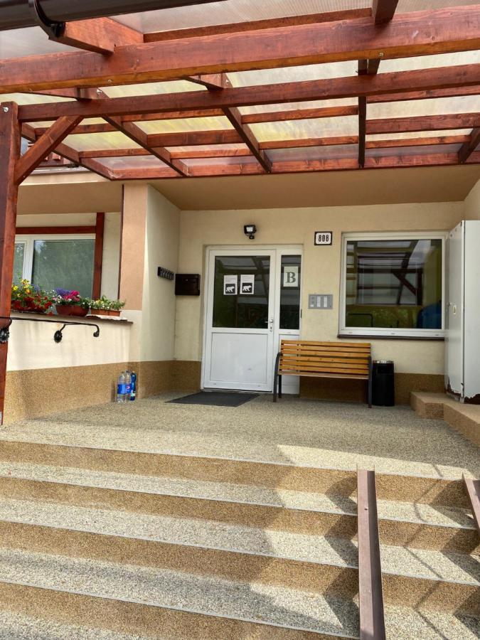 Apartman Pod Hrebienkom Veľký Slavkov Esterno foto
